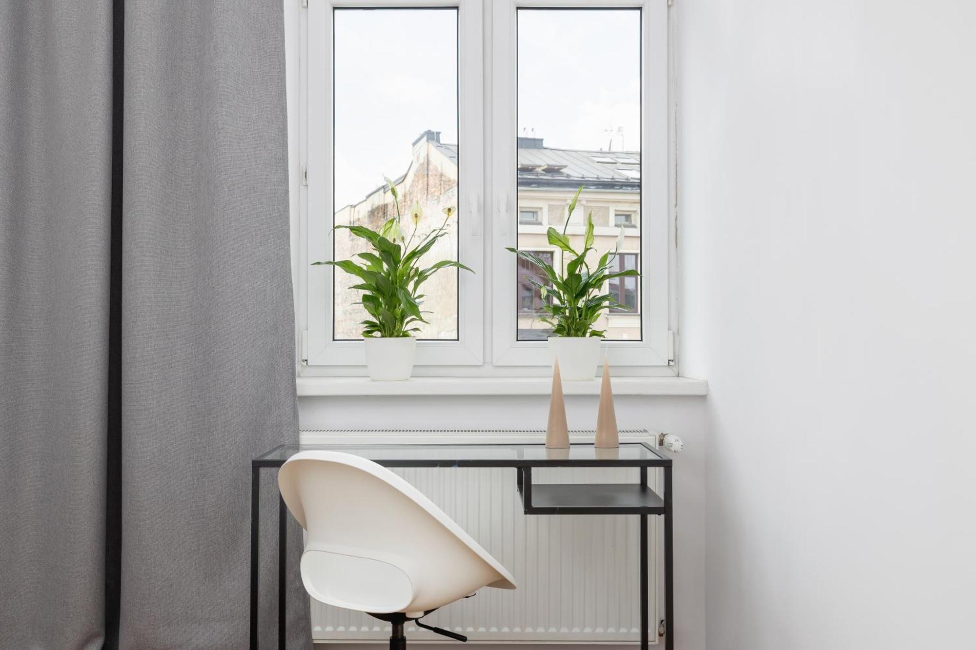 1-Bedroom Apartment With Balcony - Dluga 65 Krakow Exterior photo